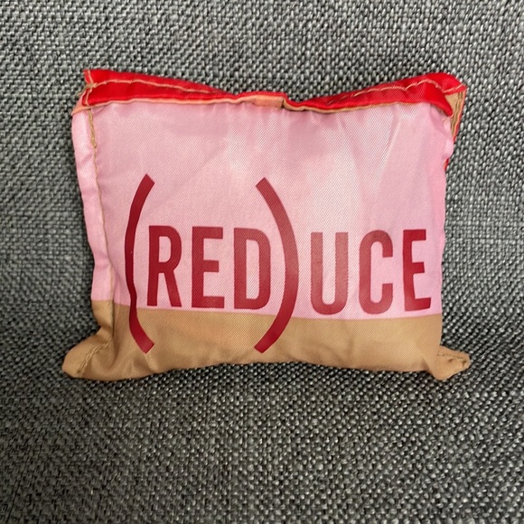 GAP (RED) Packable Striped Tote Folds Into Pocket - Picture 3 of 12